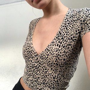 Brandy Melville CHEETAH Wrap Top